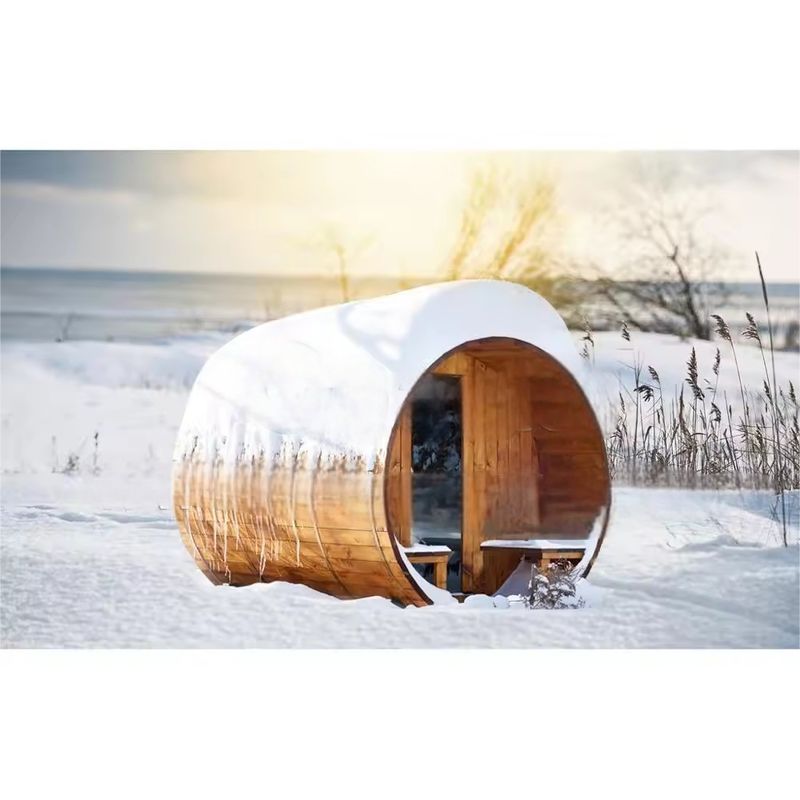 Experimenta una sauna tradicional con una sala de sauna de leña para cuatro personas con diseño de barril exterior y material de madera sólida