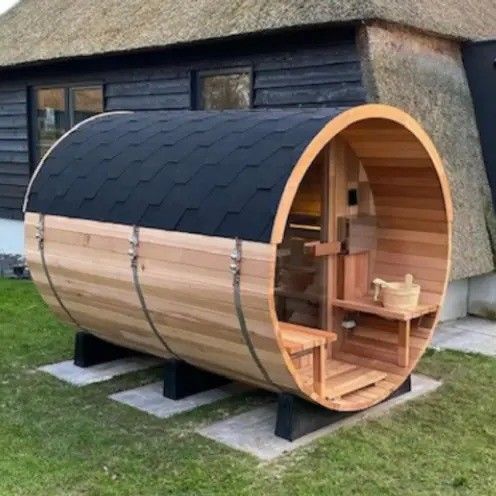 Sauna exterior de vapor seco para exteriores de madera maciza de cedro rojo de 2025 para 4-6 personas, barril de cicuta con estufa y construcción duradera