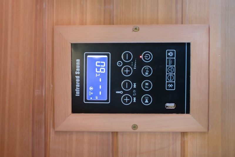 Far Khan Sala de vapor doméstica Panel de control de computadora doble Sala de sauna de madera doméstica de onda ligera